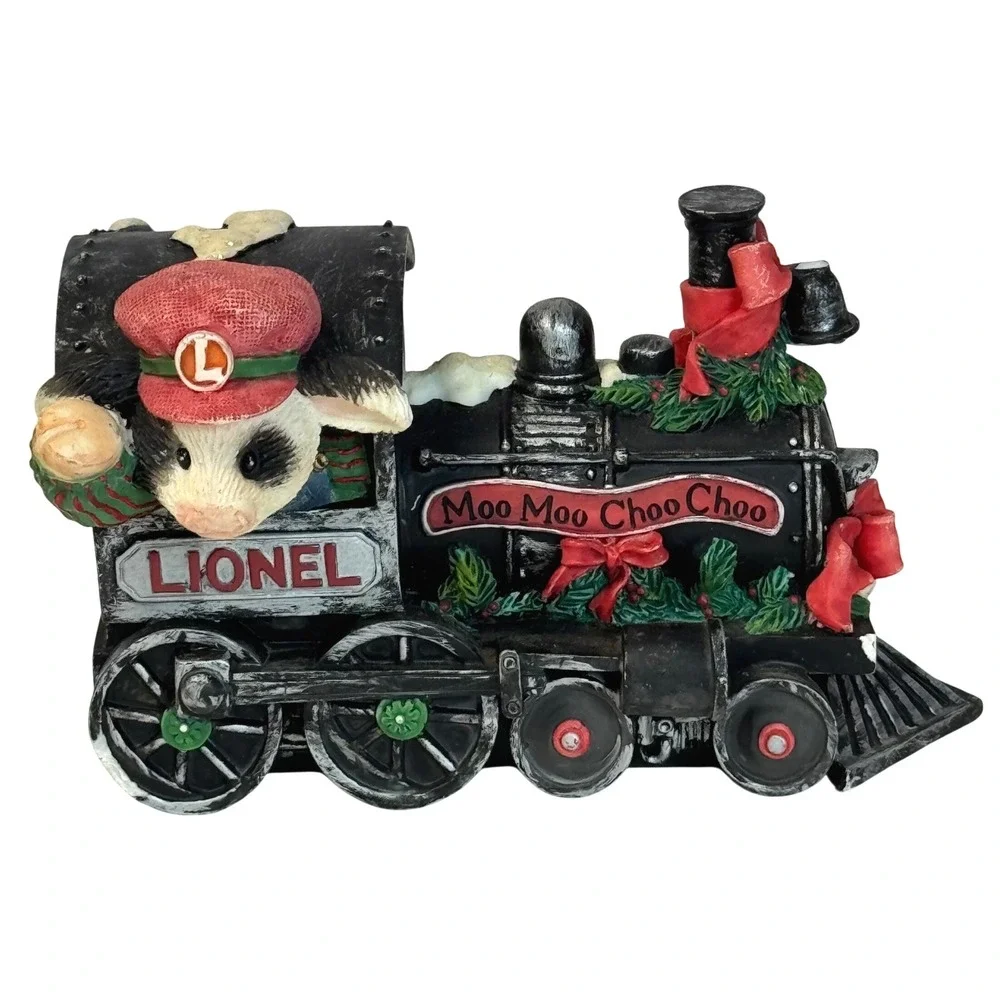 Marys Moo Moos Christmas Is Coming Right On Time Boy On LIONEL Train 858528 READ